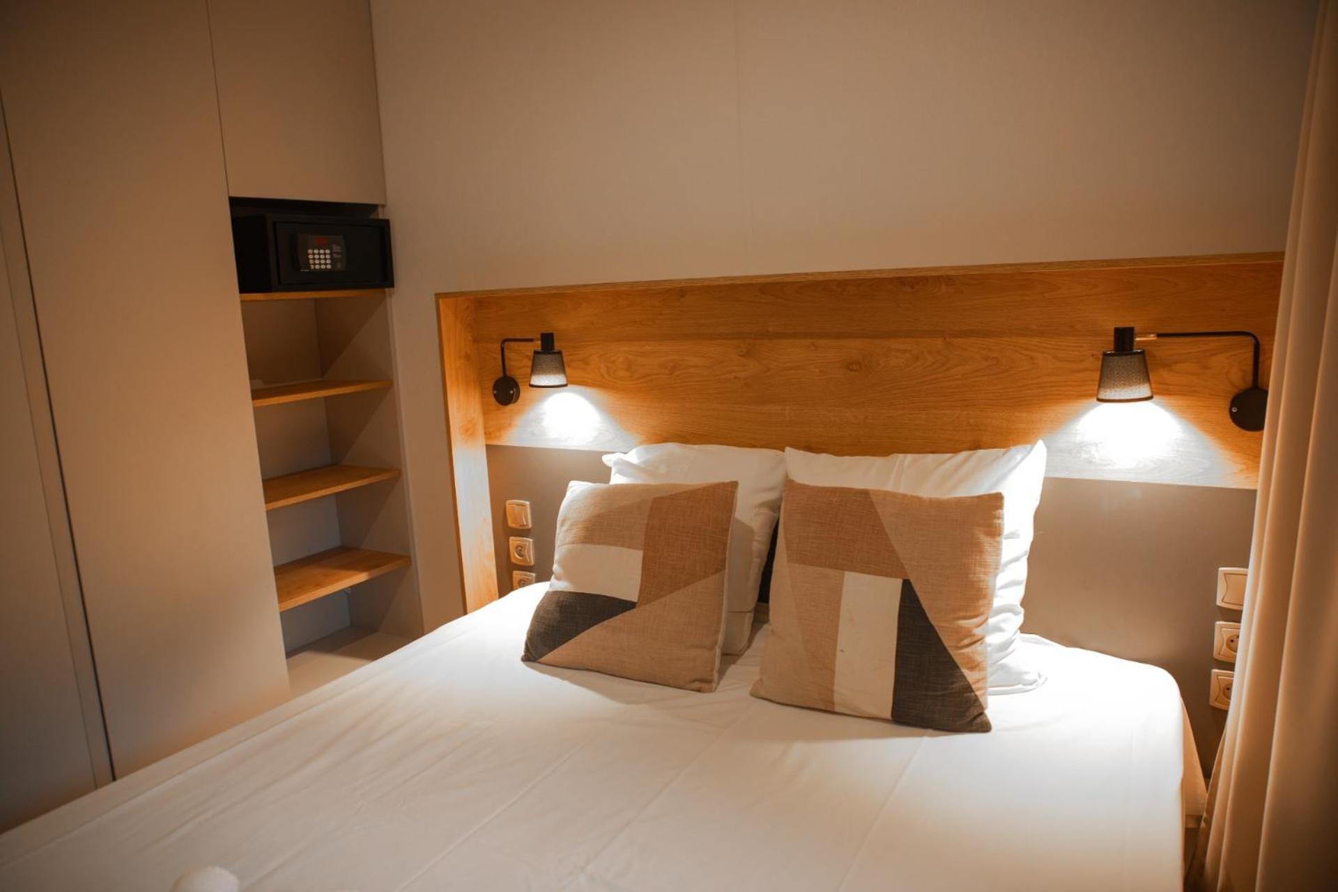 Rives D'Arc Hotel Vallon-Pont-d'Arc Room photo