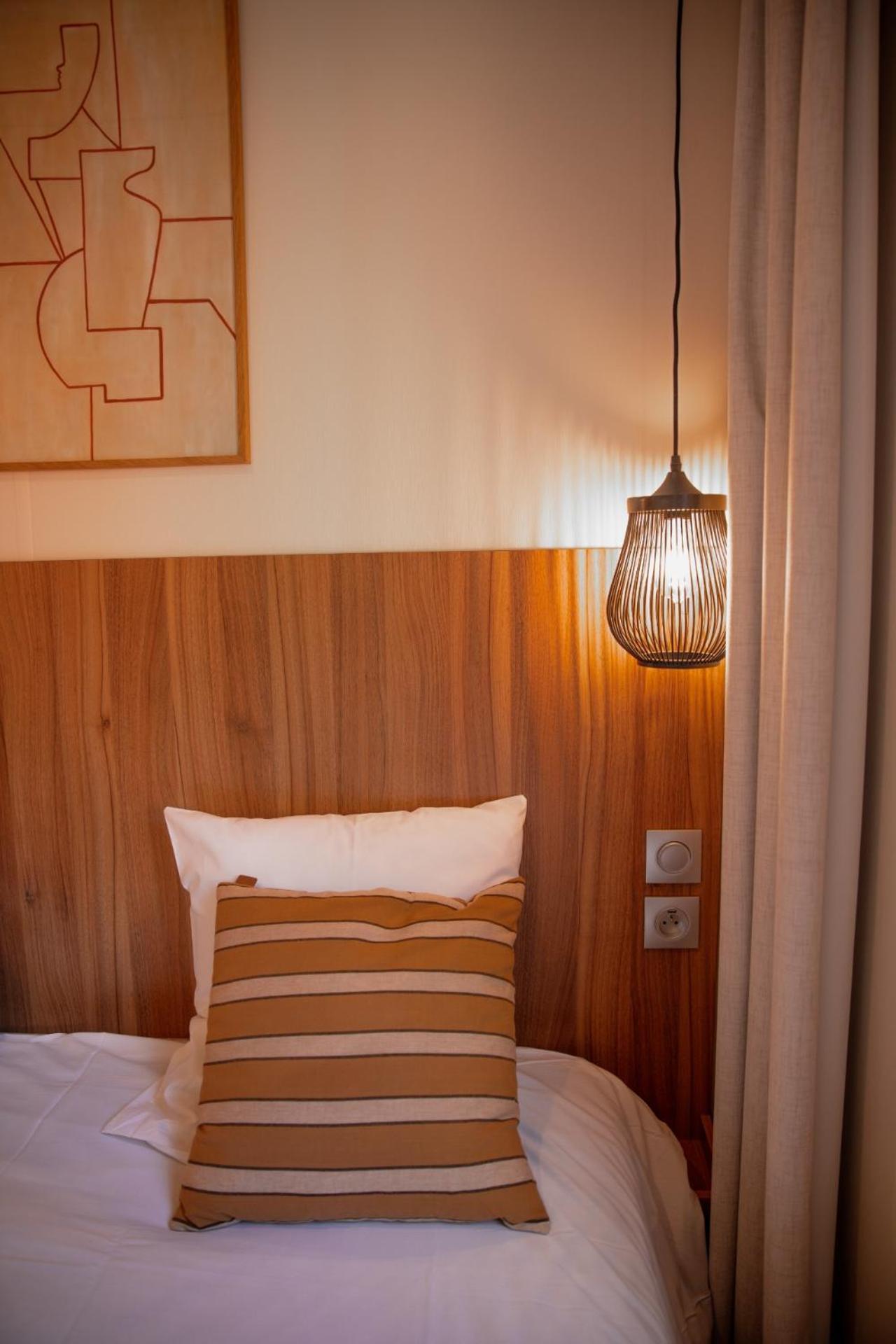 Rives D'Arc Hotel Vallon-Pont-d'Arc Room photo